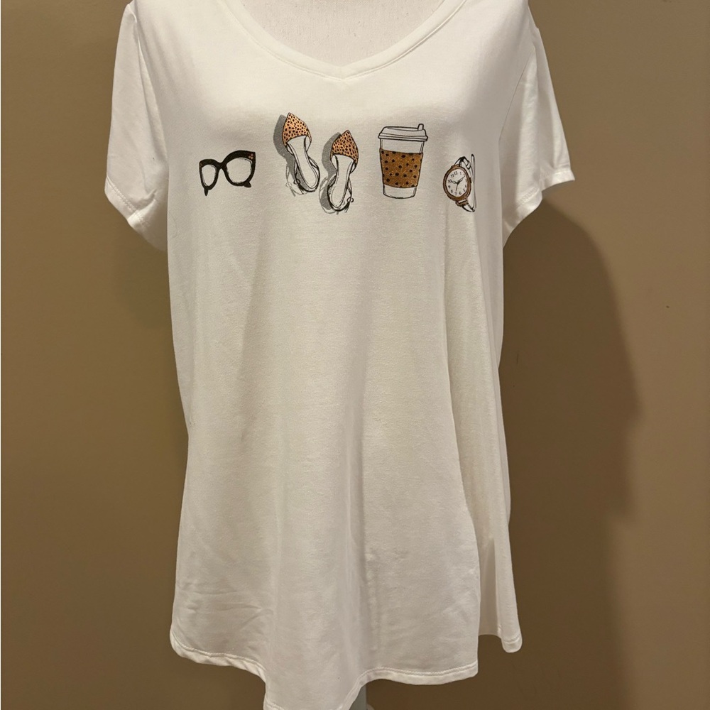 T-shirt Rose Gold- glasses - shoes -coffee -watch